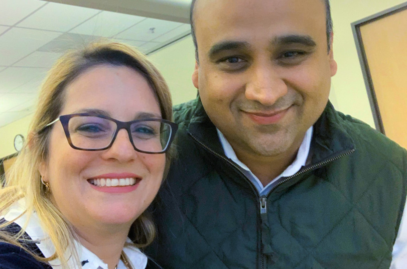 Selfie de Marilyn e seu empresário Yogesh